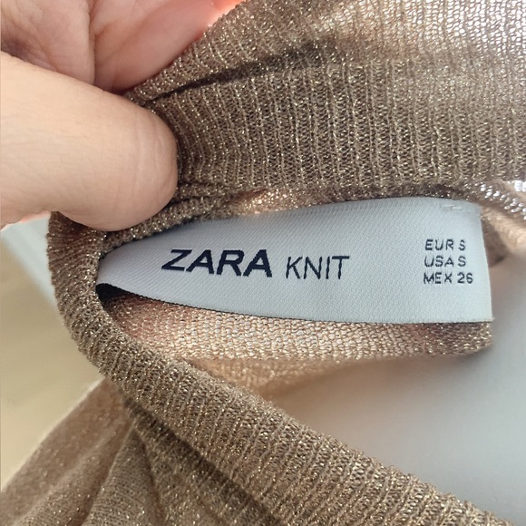 ZARA Gold Thread Turtleneck Knit Top Size S - Picture 4 of 5